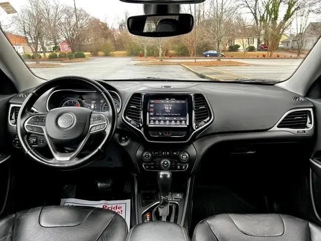 2019 Jeep Cherokee Limited FWD