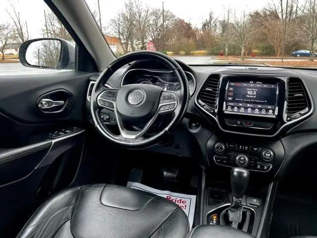 2019 Jeep Cherokee Limited FWD