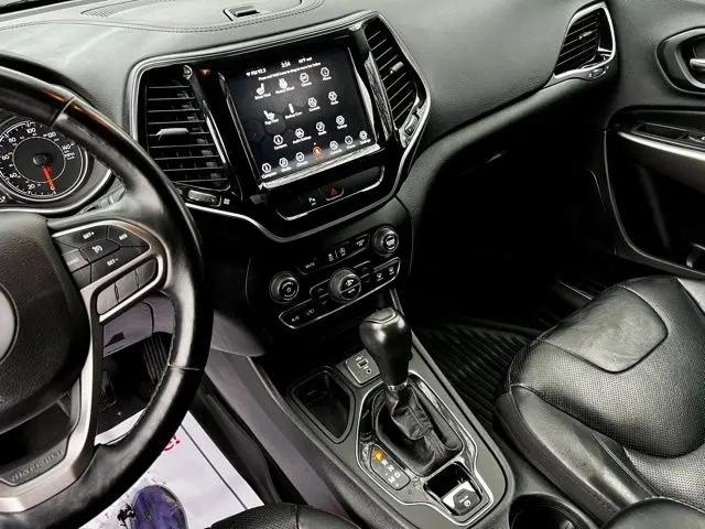2019 Jeep Cherokee Limited FWD