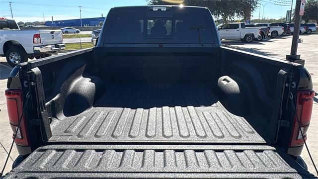 2025 Ram 3500 Laramie Mega Cab 4x4 6'4" Box