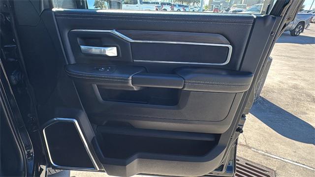 2025 Ram 3500 Laramie Mega Cab 4x4 6'4" Box