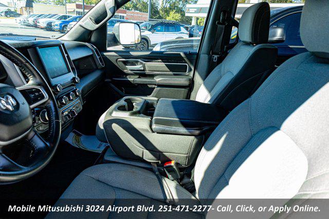 2023 Ram 1500 Big Horn Crew Cab 4x4 5'7" Box