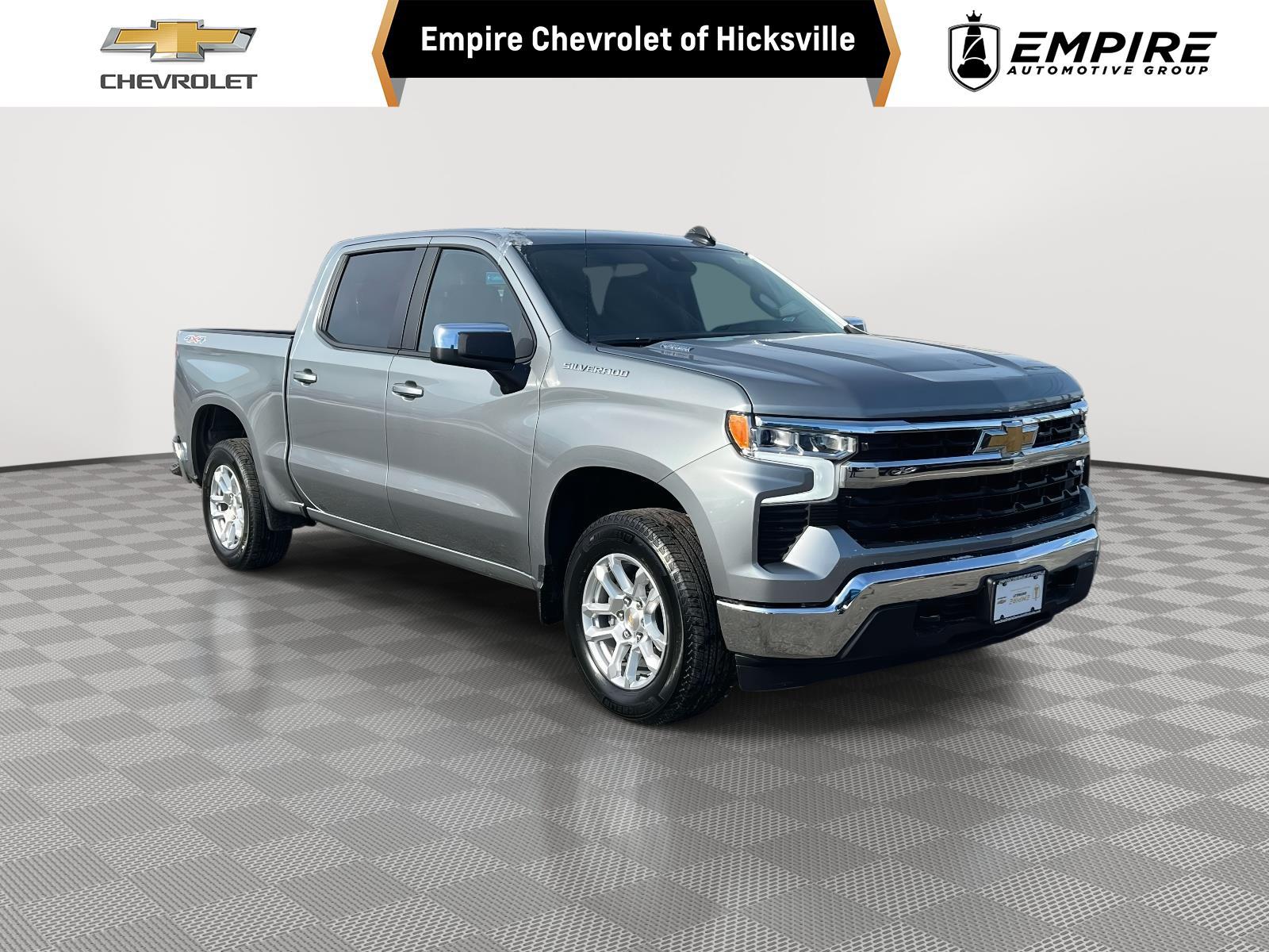Sterling Gray Metallic 2026 Chevrolet Silverado 1500 LT Crew Cab 4WD Pickup Truck Four-Wheel Drive 8-Speed Automatic
