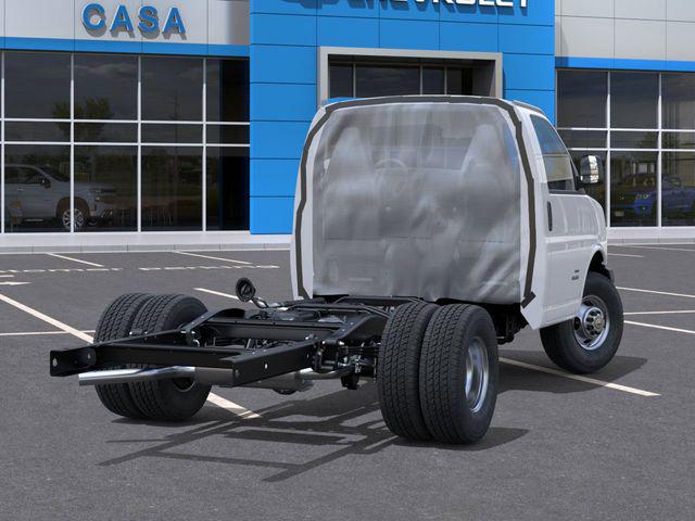 2026 Chevrolet Express Cutaway Work Van