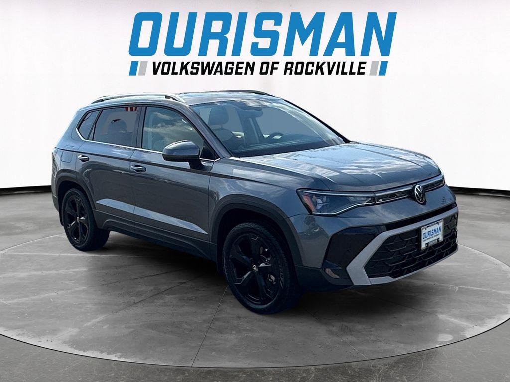 /2025 Volkswagen Taos