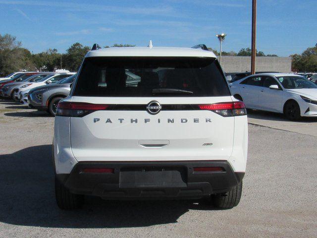 2025 Nissan Pathfinder SV 4WD
