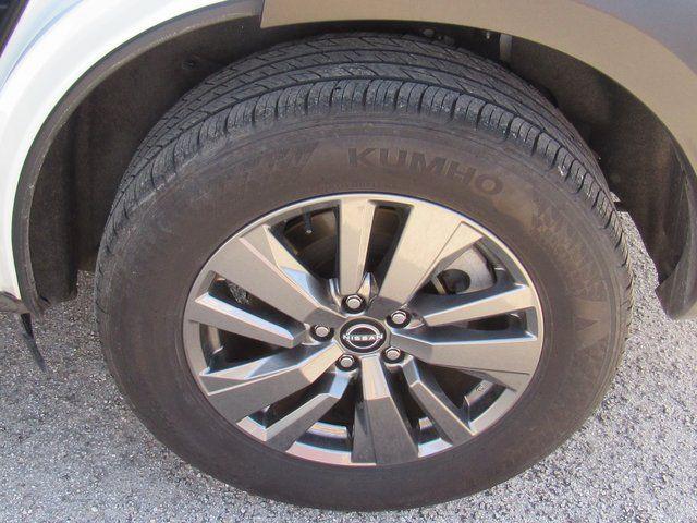 2025 Nissan Pathfinder SV 4WD