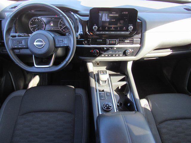 2025 Nissan Pathfinder SV 4WD
