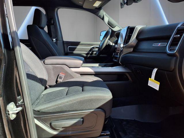 2026 Ram 1500 Lone Star Crew Cab 4x4 5'7" Box