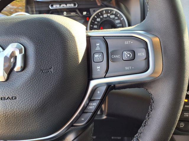 2026 Ram 1500 Lone Star Crew Cab 4x4 5'7" Box