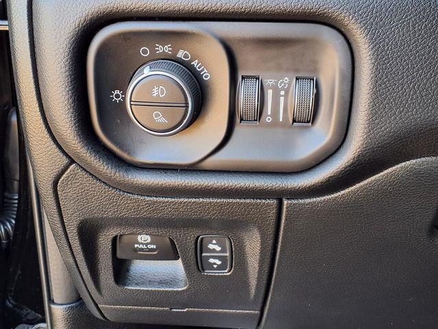 2026 Ram 1500 Lone Star Crew Cab 4x4 5'7" Box