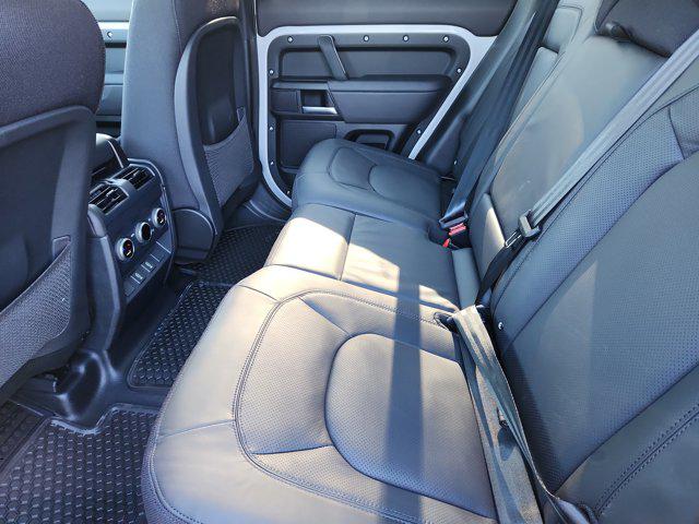 2026 Land Rover Defender P400 X