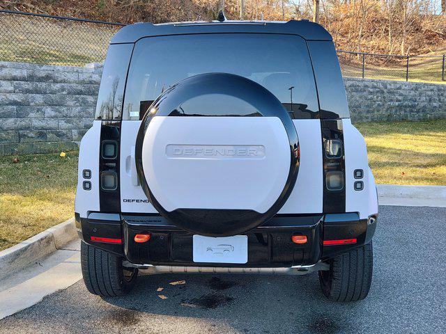 2026 Land Rover Defender P400 X