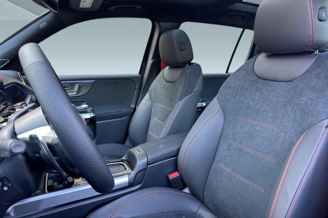 2026 Mercedes-Benz GLB 4MATIC