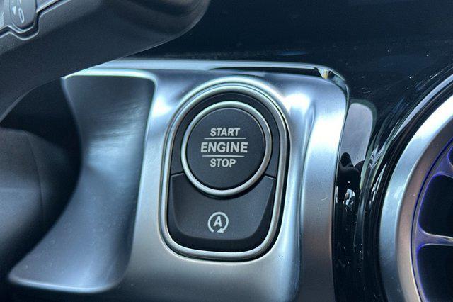 2026 Mercedes-Benz GLB 4MATIC