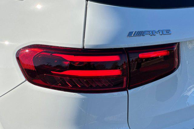2026 Mercedes-Benz GLB 4MATIC