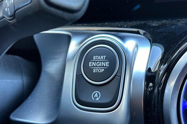 2026 Mercedes-Benz GLB 4MATIC