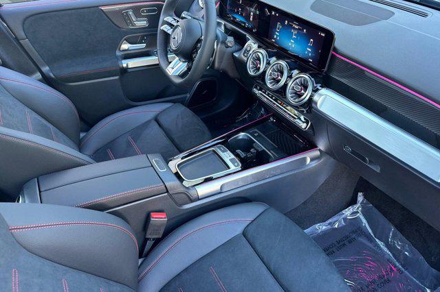 2026 Mercedes-Benz GLB 4MATIC