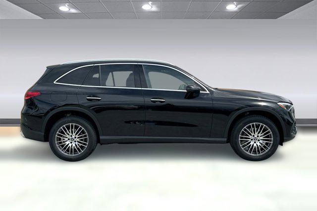 2026 Mercedes-Benz GLC 300