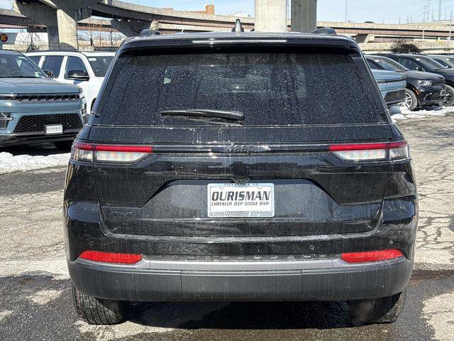 2026 Jeep Grand Cherokee Altitude 4x4