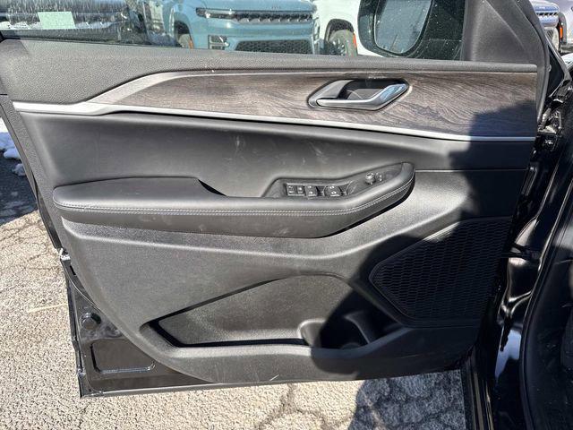 2026 Jeep Grand Cherokee Altitude 4x4