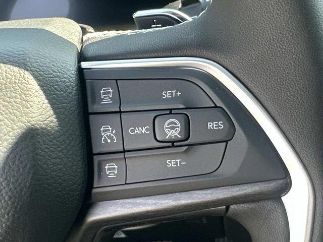 2026 Jeep Grand Cherokee Altitude 4x4