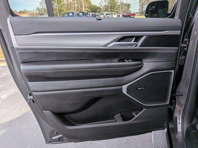 2026 Jeep Grand Wagoneer L Limited Altitude 4x4