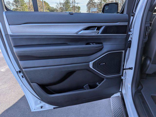 2026 Jeep Grand Wagoneer L Limited Altitude 4x4