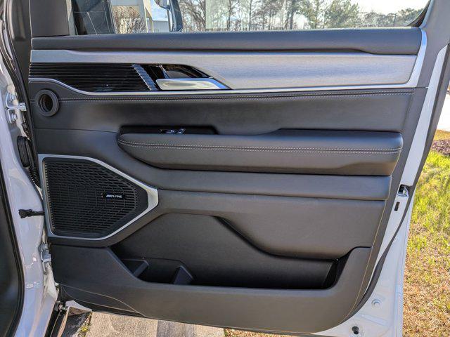 2026 Jeep Grand Wagoneer L Limited Altitude 4x4