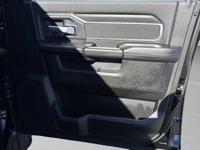 2025 Ram 2500 Big Horn Crew Cab 4x4 6'4" Box