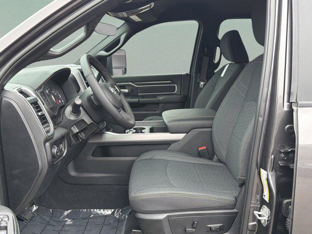 2025 Ram 2500 Big Horn Crew Cab 4x4 6'4" Box