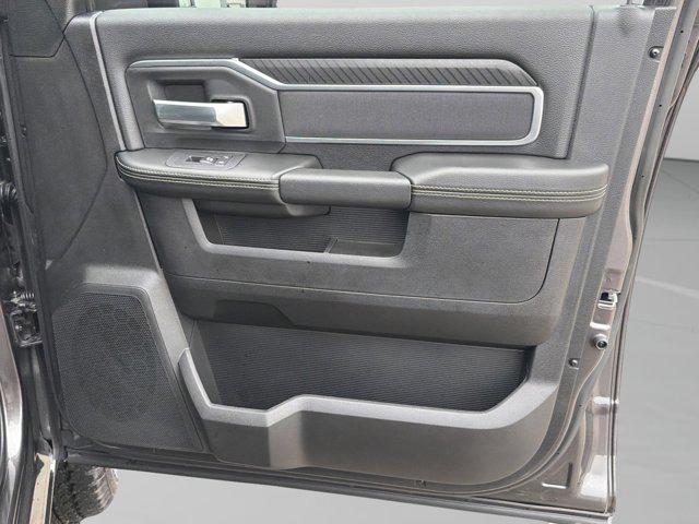 2025 Ram 2500 Big Horn Crew Cab 4x4 6'4" Box