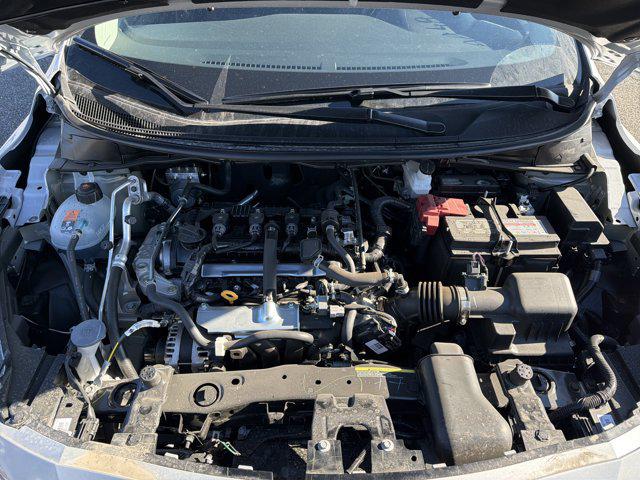 2025 Nissan Versa 1.6 SR
