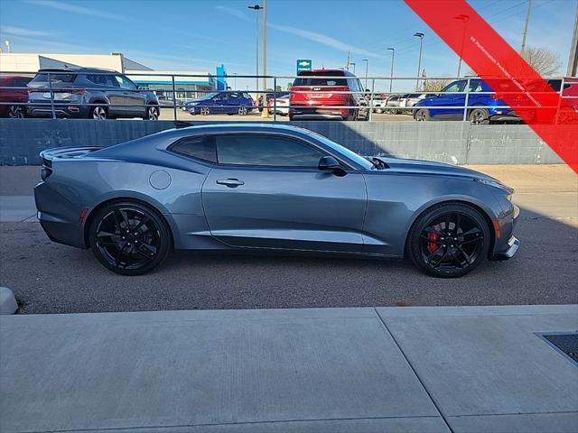 2021 Chevrolet Camaro RWD Coupe 2LT