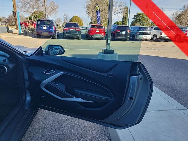 2021 Chevrolet Camaro RWD Coupe 2LT