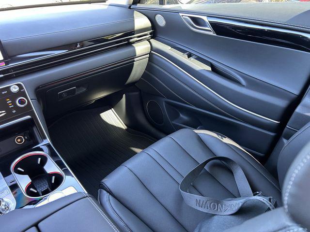 2026 Genesis GV80 2.5T AWD