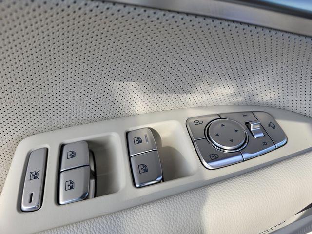 2026 Genesis G70 2.5T RWD Prestige