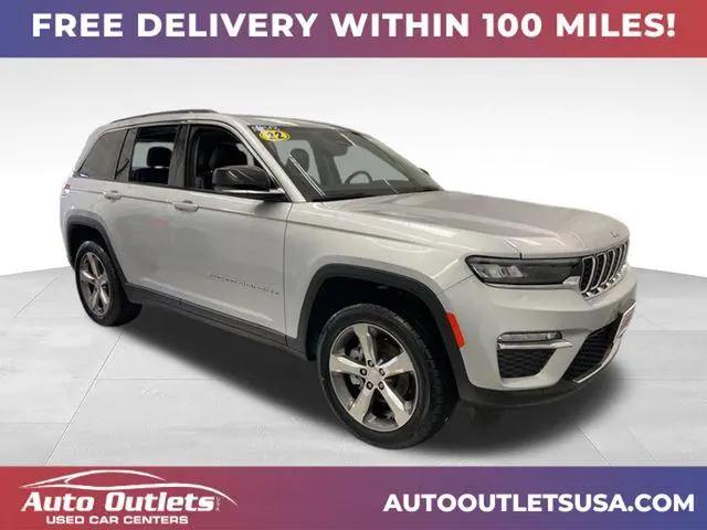 2022 Jeep Grand Cherokee Limited 4x4 for sale in Farmington, NY