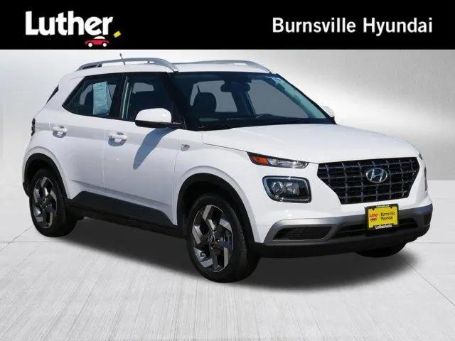 2025 Hyundai Venue SEL for sale in Burnsville, MN