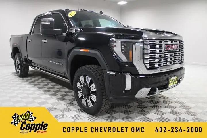 2024 GMC Sierra 2500HD 4WD Crew Cab Standard Bed Denali for sale in Louisville, NE