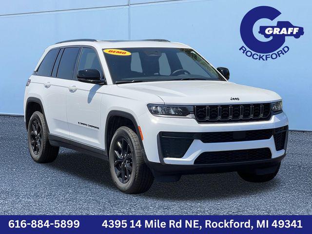 2026 Jeep Grand Cherokee Altitude 4x4 for sale in Rockford, MI