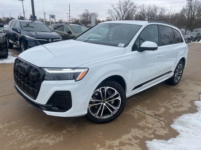 2026 Audi Q7 Premium 45 TFSI quattro tiptronic