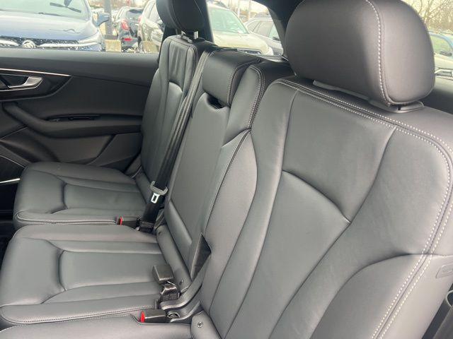 2026 Audi Q7 Premium 45 TFSI quattro tiptronic