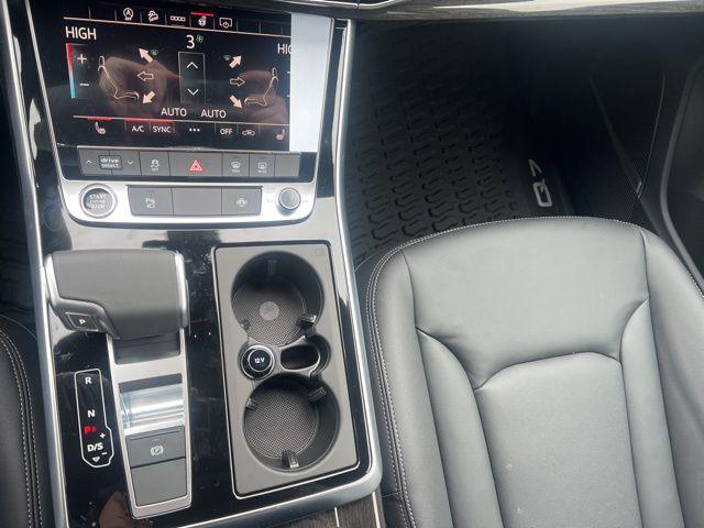 2026 Audi Q7 Premium 45 TFSI quattro tiptronic