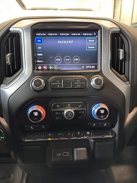 2021 GMC Sierra 1500 4WD Double Cab Standard Box Elevation