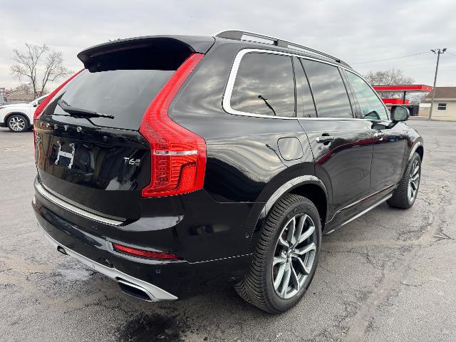 2017 Volvo XC90 T6 Momentum