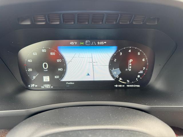 2017 Volvo XC90 T6 Momentum