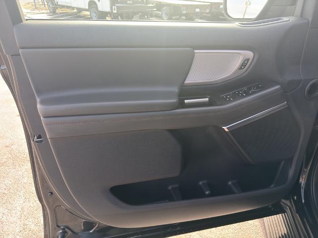 2025 Ford Expedition Active MAX