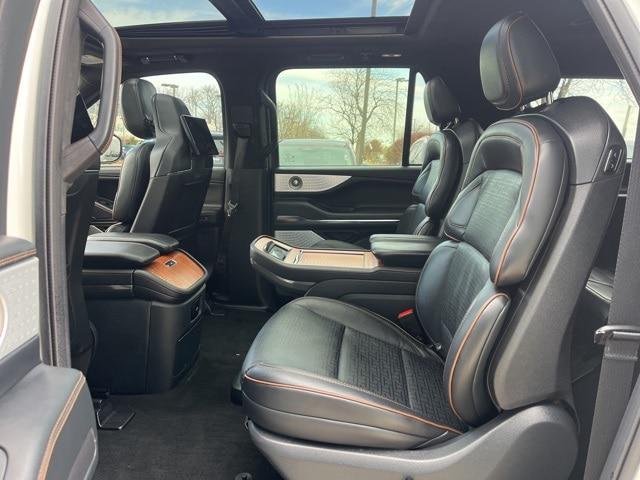 2025 Lincoln Navigator Black Label L