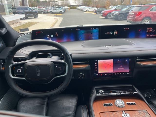 2025 Lincoln Navigator Black Label L